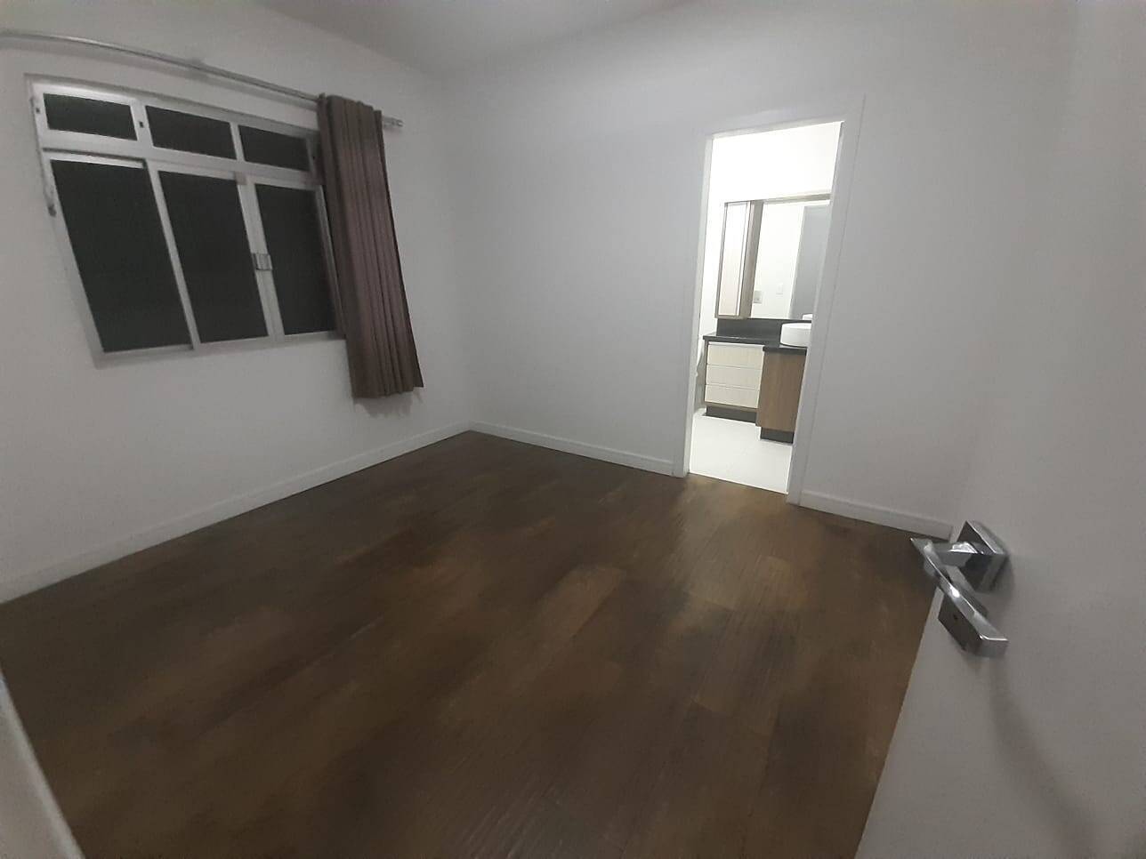 Casa, 5 quartos, 140 m² - Foto 22