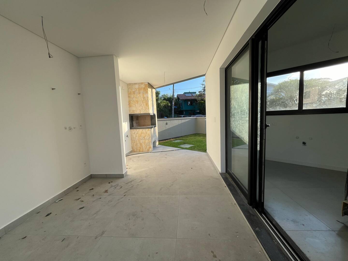 Casa à venda com 2 quartos, 110m² - Foto 7
