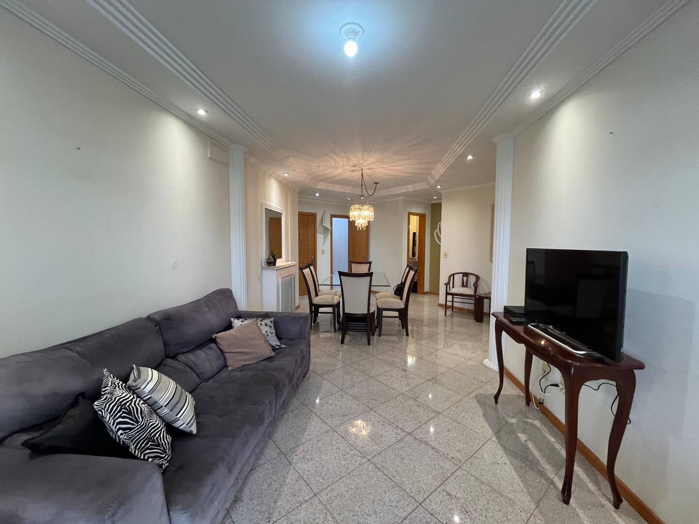 Apartamento para alugar com 4 quartos, 138m² - Foto 7