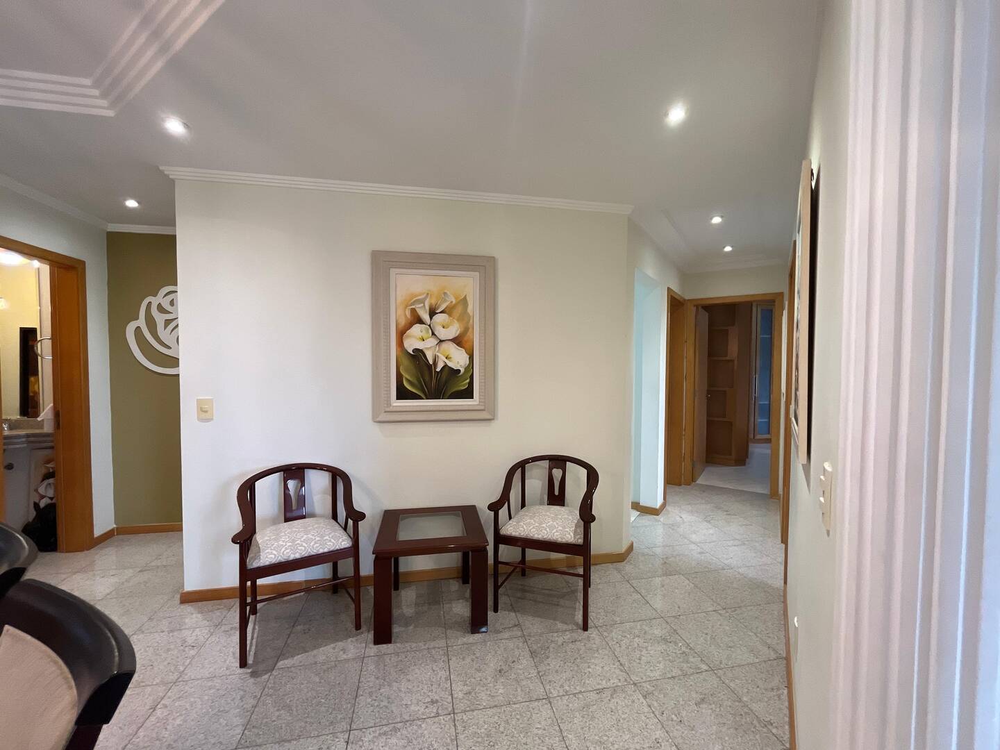Apartamento para alugar com 4 quartos, 138m² - Foto 8
