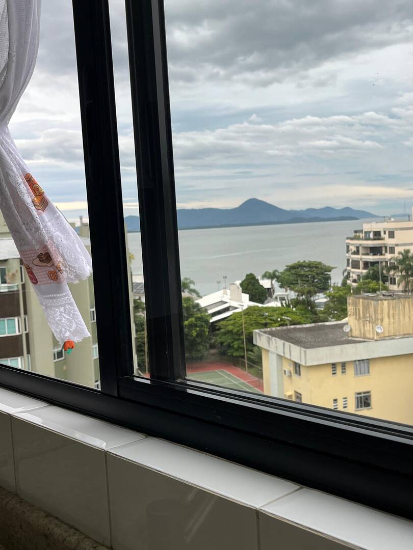 Apartamento para alugar com 4 quartos, 138m² - Foto 14