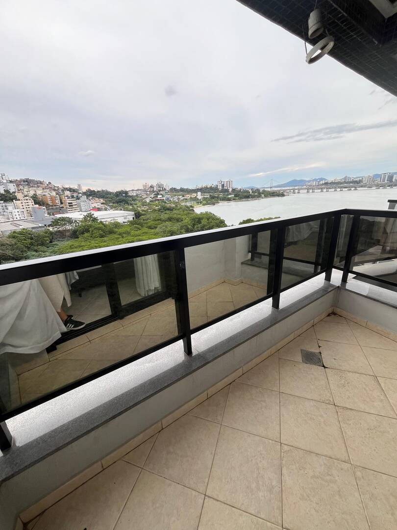 Apartamento para alugar com 4 quartos, 138m² - Foto 18