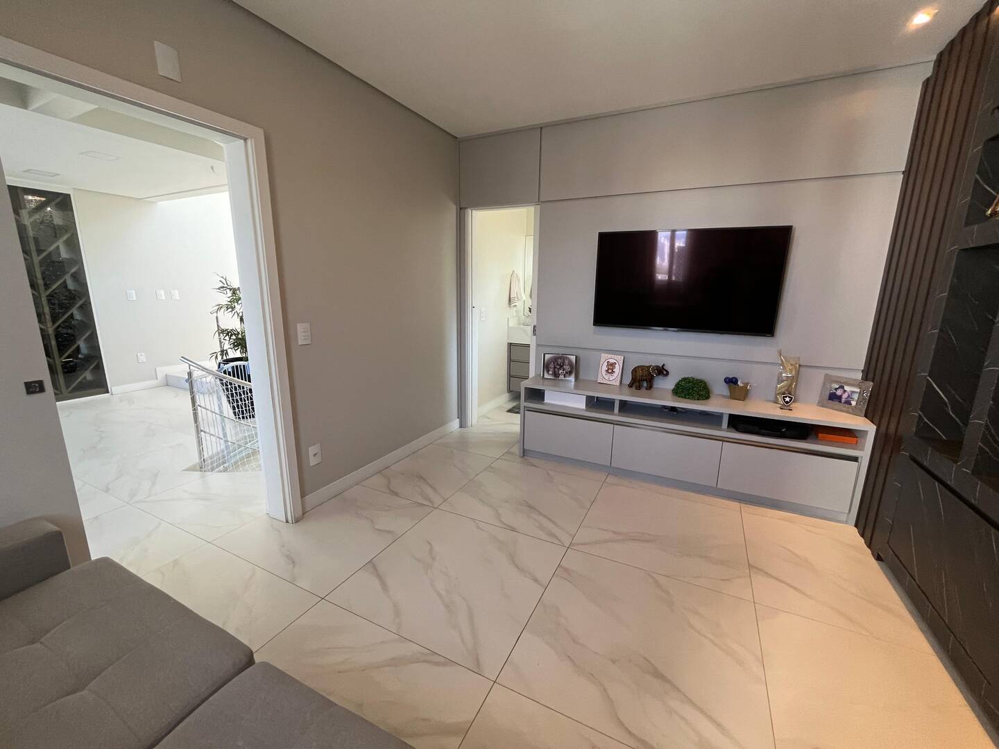 Casa à venda com 4 quartos, 450m² - Foto 27