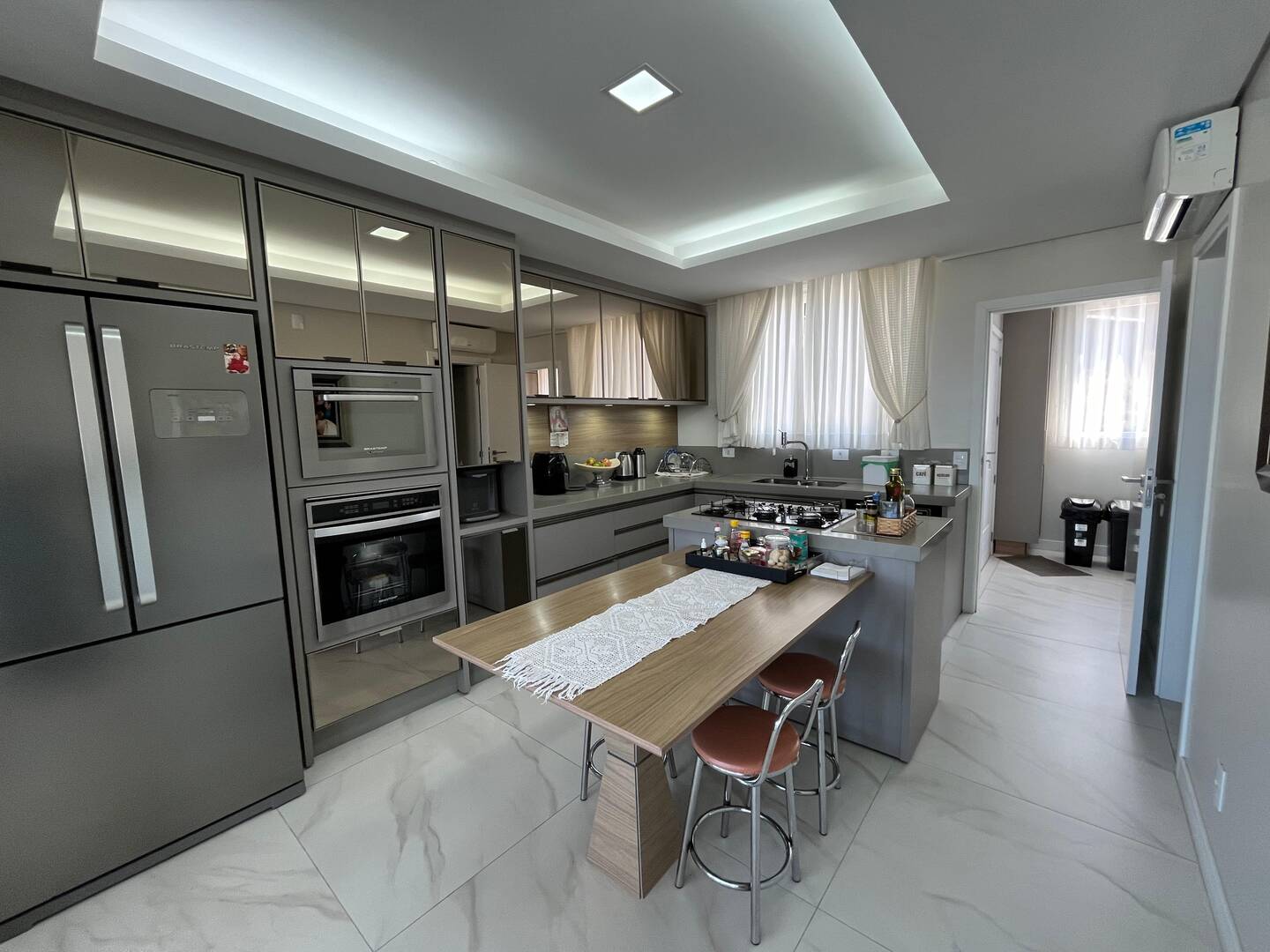 Casa à venda com 4 quartos, 450m² - Foto 21