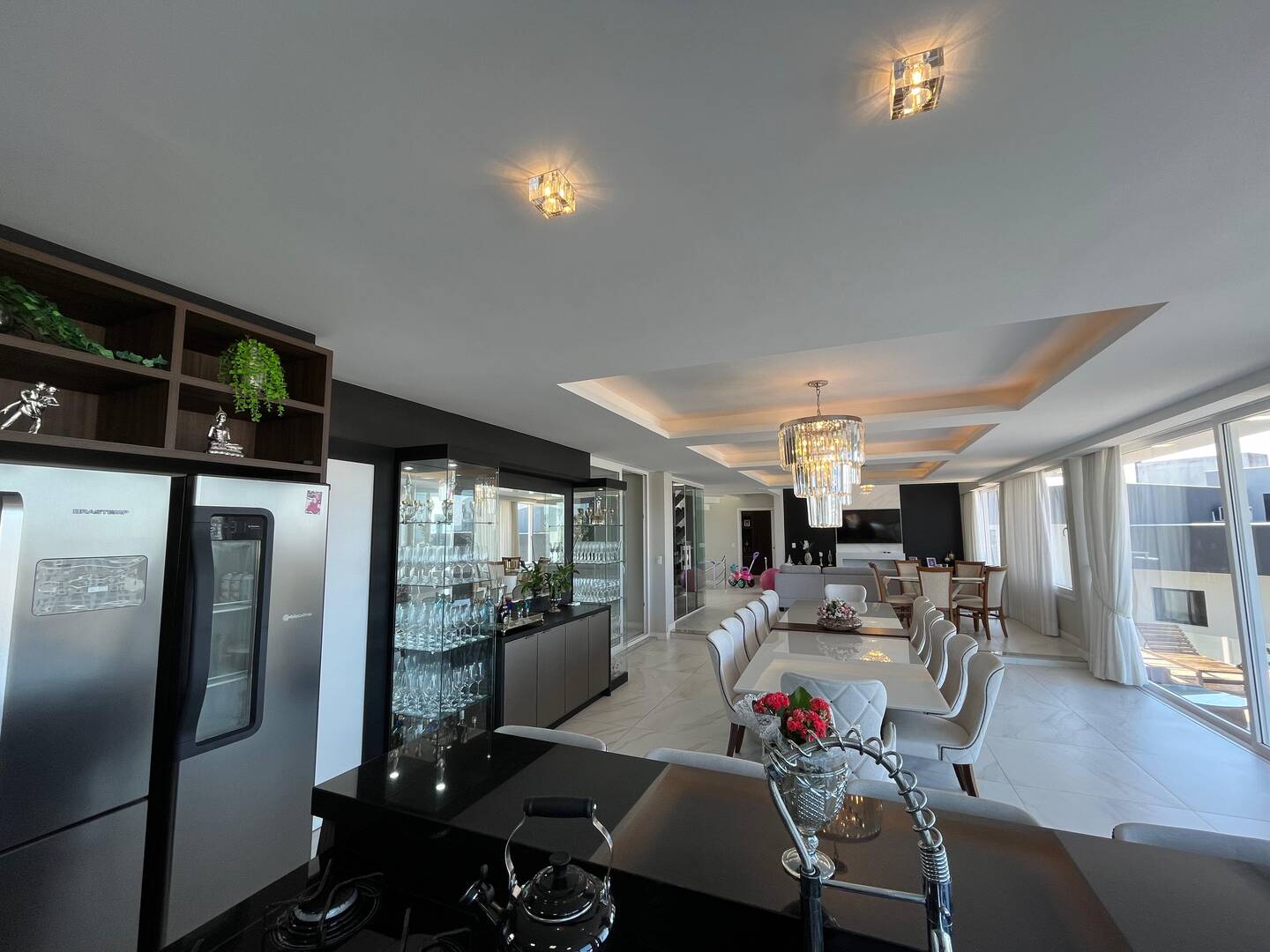 Casa à venda com 4 quartos, 450m² - Foto 11