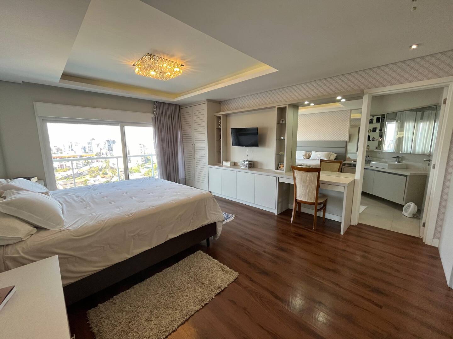 Casa à venda com 4 quartos, 450m² - Foto 31