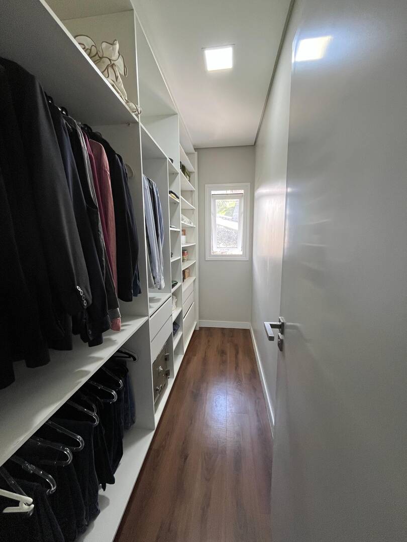 Casa à venda com 4 quartos, 450m² - Foto 43