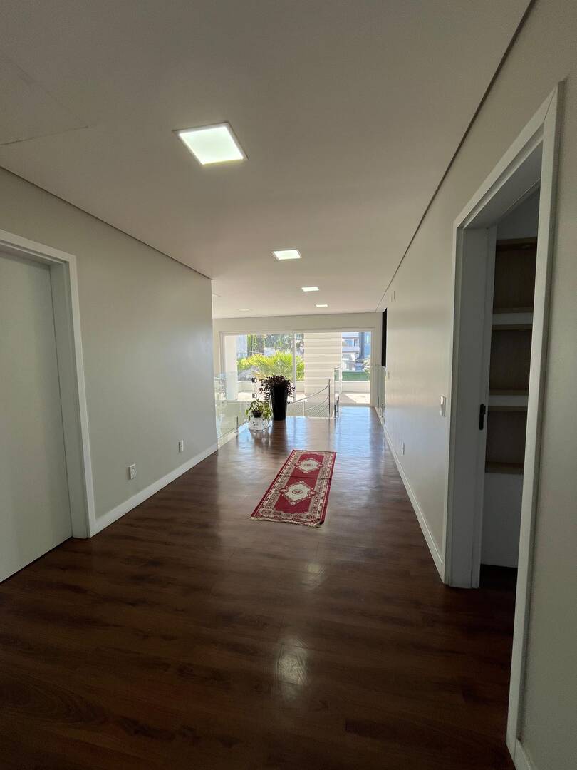 Casa à venda com 4 quartos, 450m² - Foto 45