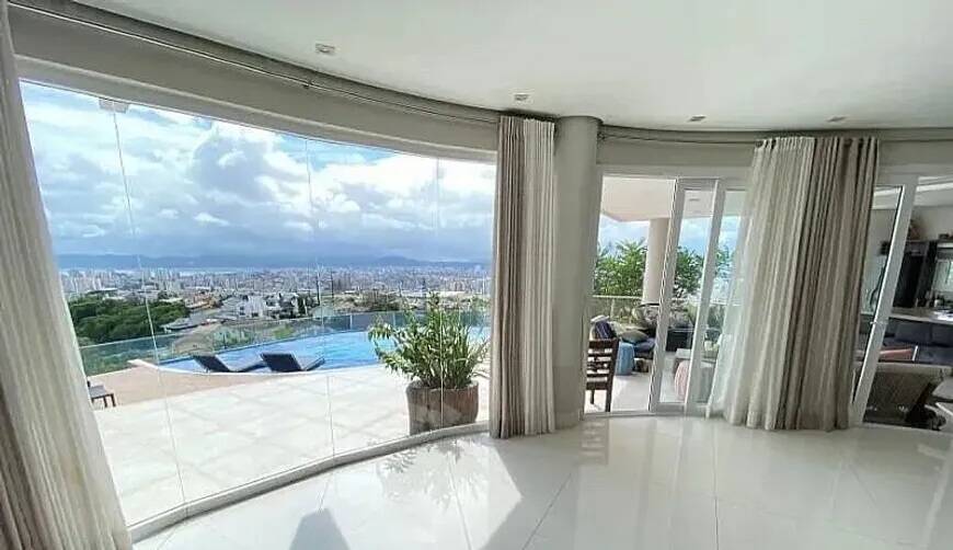 Casa à venda com 4 quartos, 1000m² - Foto 10