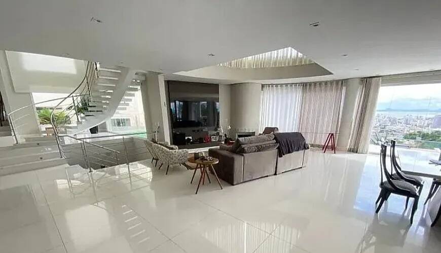 Casa à venda com 4 quartos, 1000m² - Foto 13