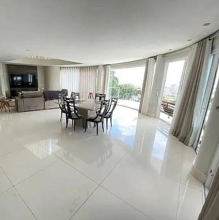Casa à venda com 4 quartos, 1000m² - Foto 14