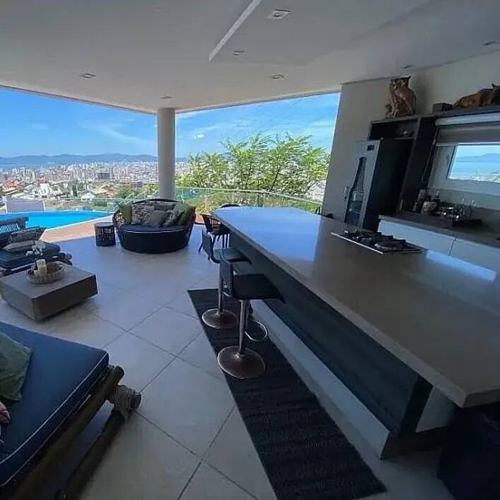 Casa à venda com 4 quartos, 1000m² - Foto 3