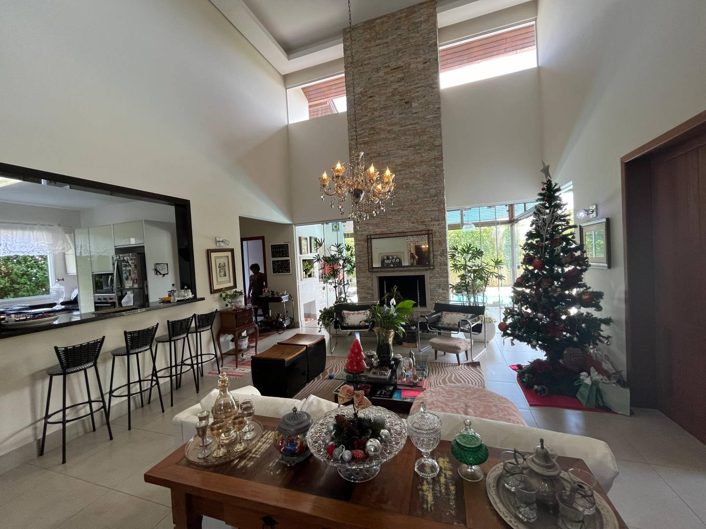 Casa, 5 quartos, 312 m² - Foto 3