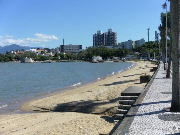 Terreno à venda, 480m² - Foto 1