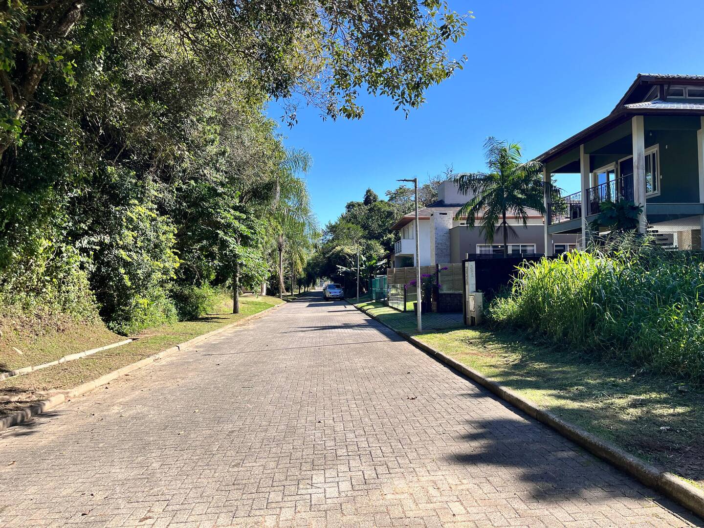 Terreno à venda, 400m² - Foto 1