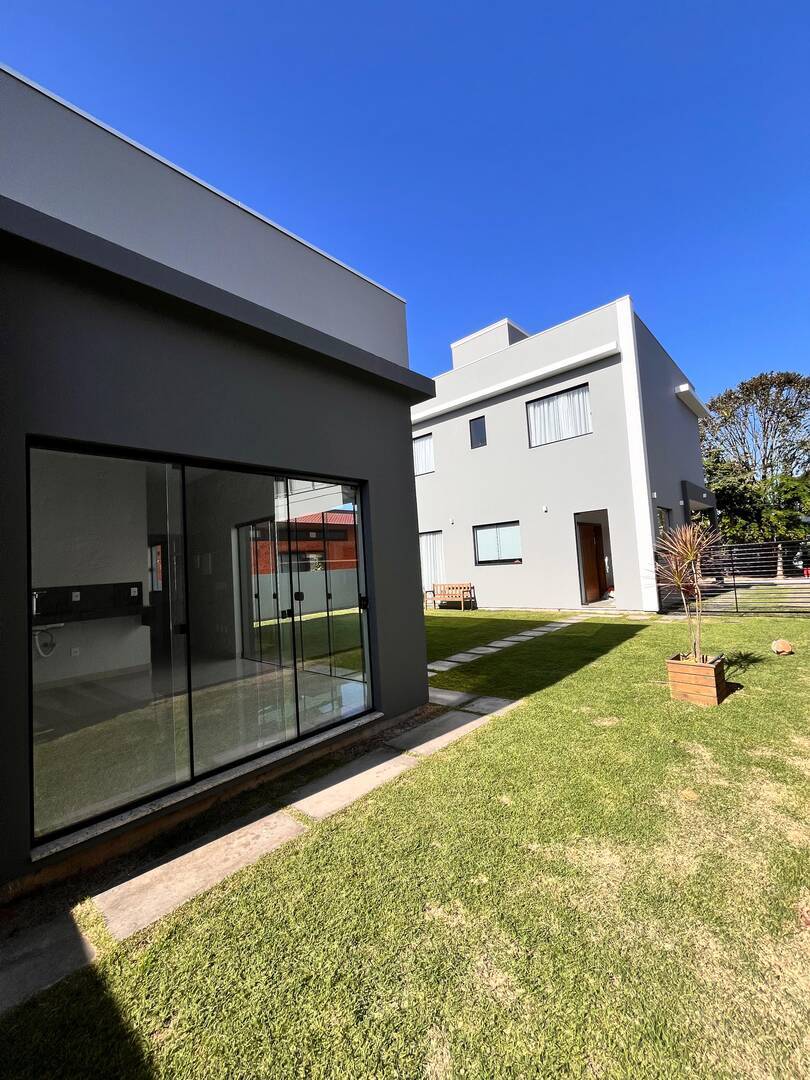 Casa, 4 quartos, 198 m² - Foto 33