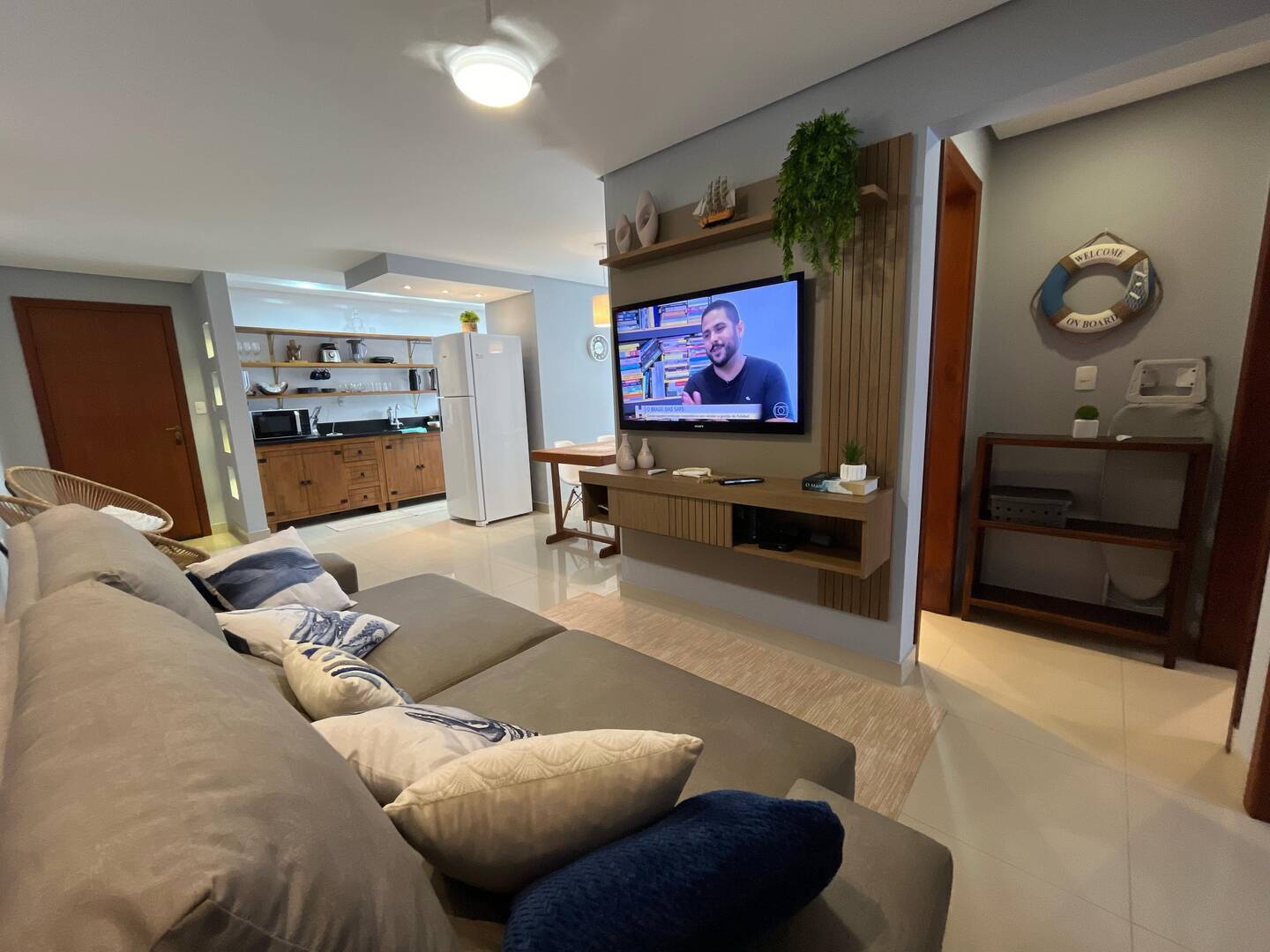 Vendo Apartamento no Campeche a poucos minutos da praia
