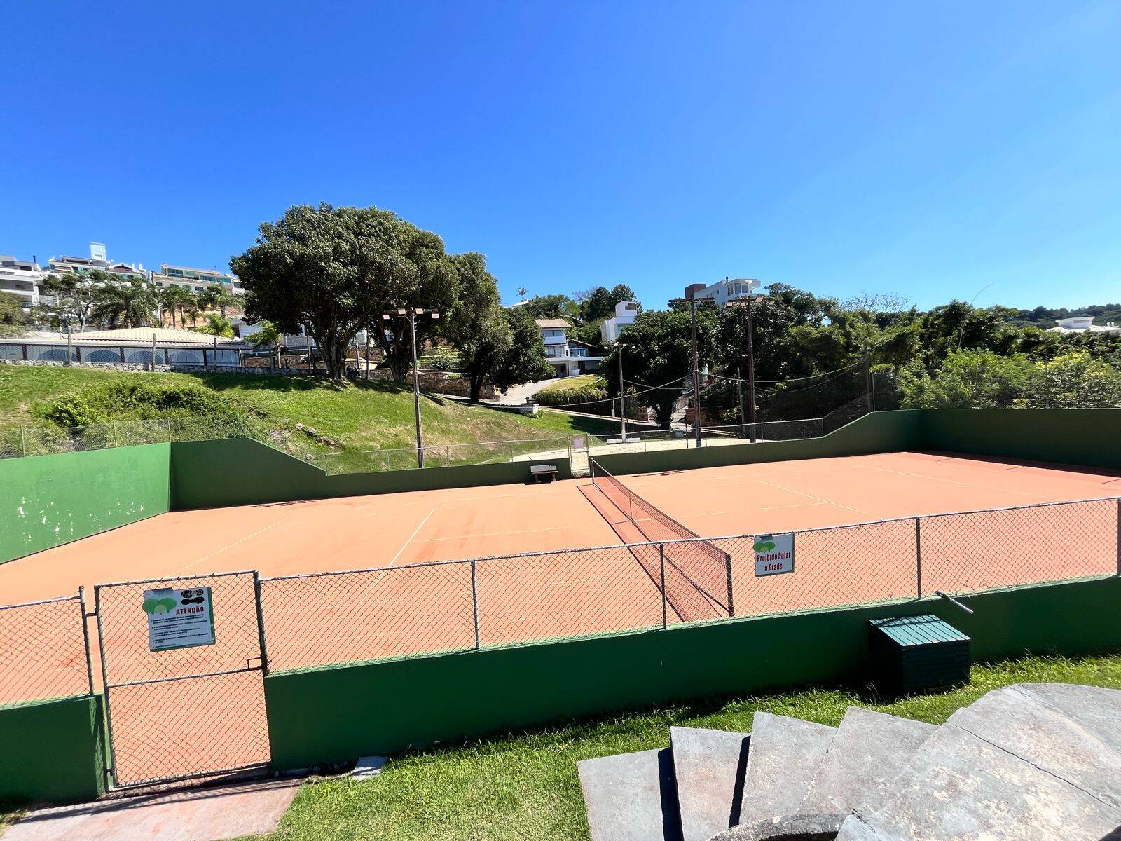 Casa à venda com 4 quartos, 1000m² - Foto 40