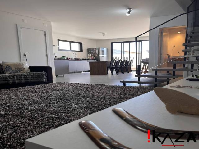 Casa para Venda em Florianópolis - 3