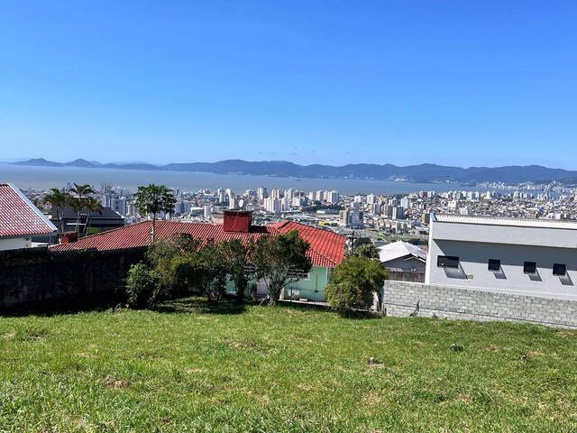 Terreno para Venda em São José - 5