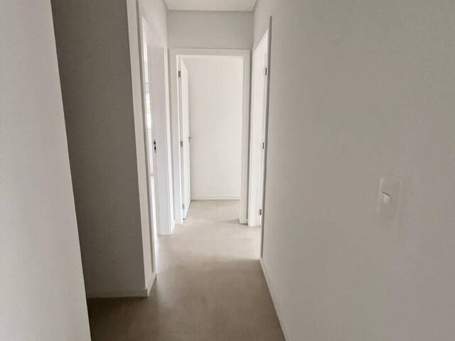 Apartamento para Venda em Florianópolis - 5
