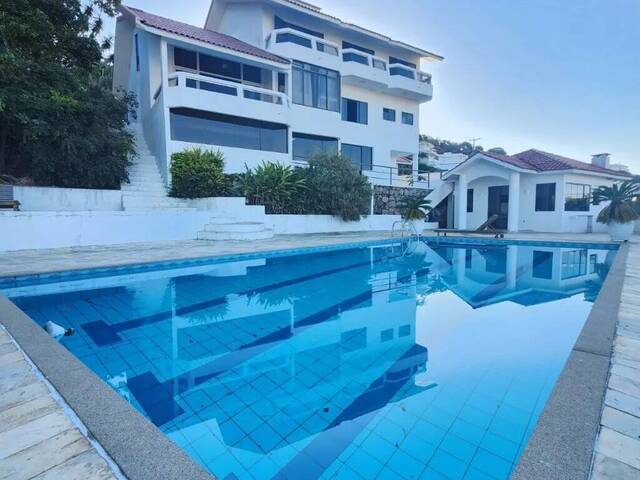 #4522 - Casa para Venda em São José - SC - 2