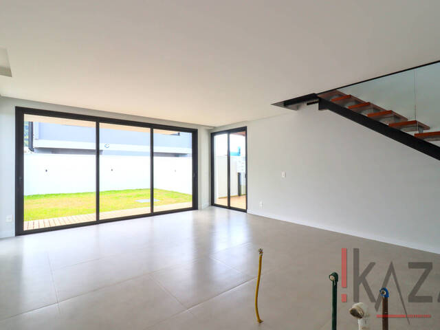Casa para Venda em Florianópolis - 3