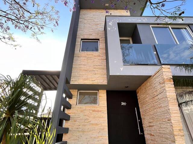 #4578 - Casa para Venda em Florianópolis - SC - 2