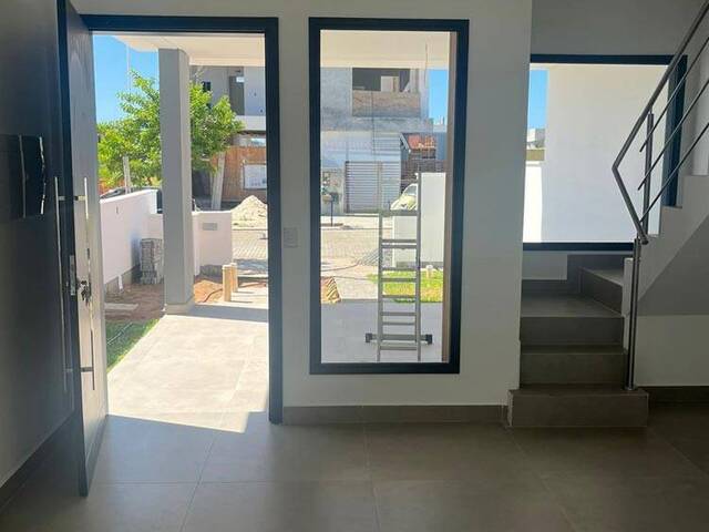 Casa para Venda em Florianópolis - 5