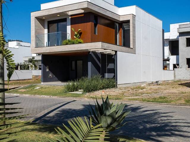 Casa para Venda em Biguaçu - 4