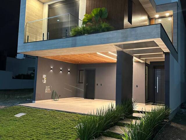 #4619 - Casa para Venda em Biguaçu - SC - 2