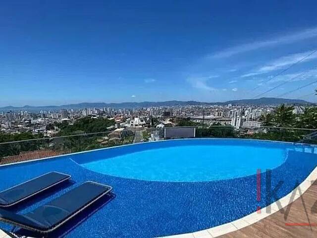 #4635 - Casa para Venda em São José - SC - 1