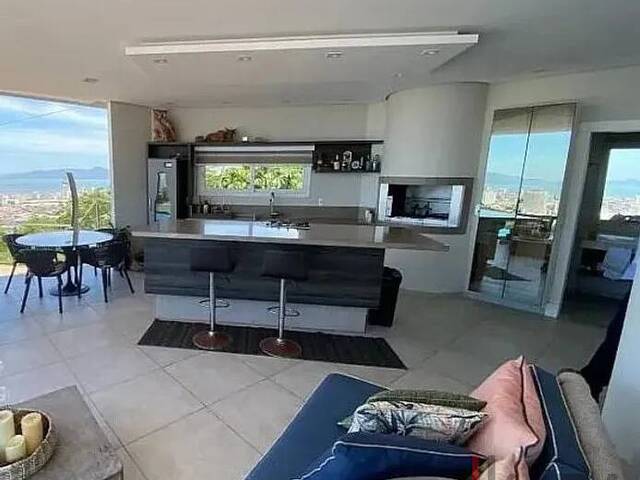 Casa para Venda em São José - 4