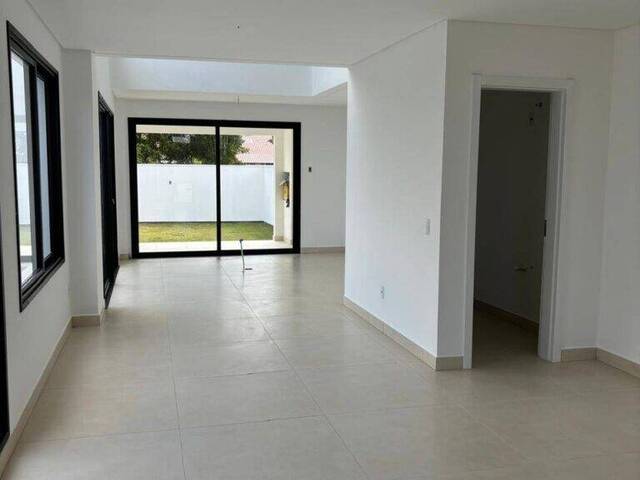#4652 - Casa para Venda em Florianópolis - SC - 1