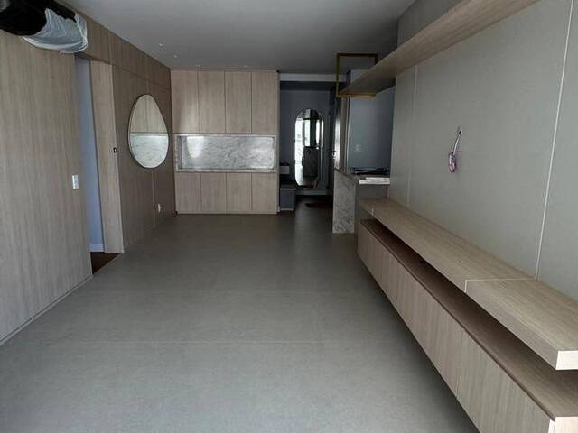 Apartamento para Venda em Florianópolis - 4