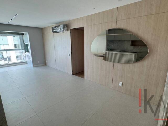 Apartamento para Venda em Florianópolis - 5