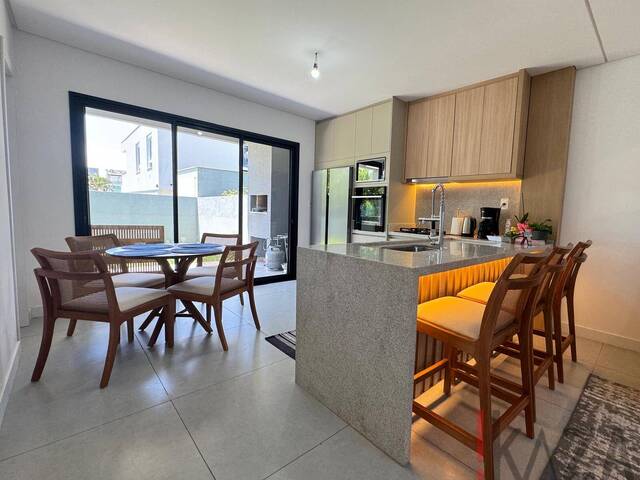 #4674 - Casa para Venda em Florianópolis - SC