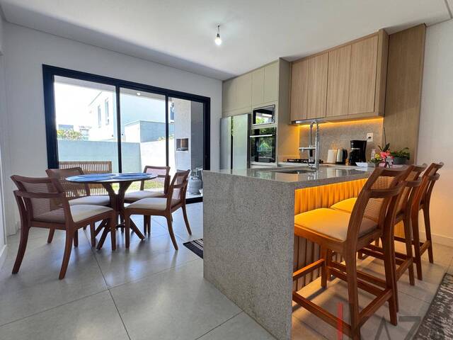 #4674 - Casa para Venda em Florianópolis - SC