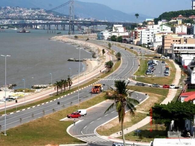 Sala para Venda em Florianópolis - 3