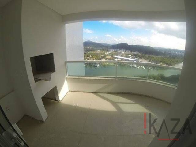 Apartamento para Venda em Balneário Camboriú - 5