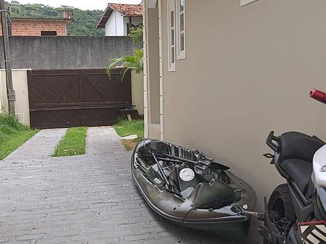Casa para Venda em Florianópolis - 3